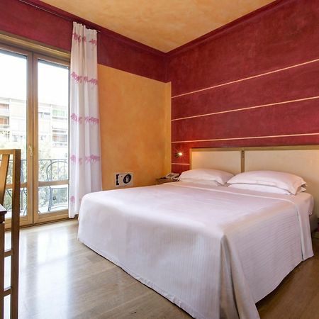 Appartamenti Porta Nuova 80 Верона Екстер'єр фото